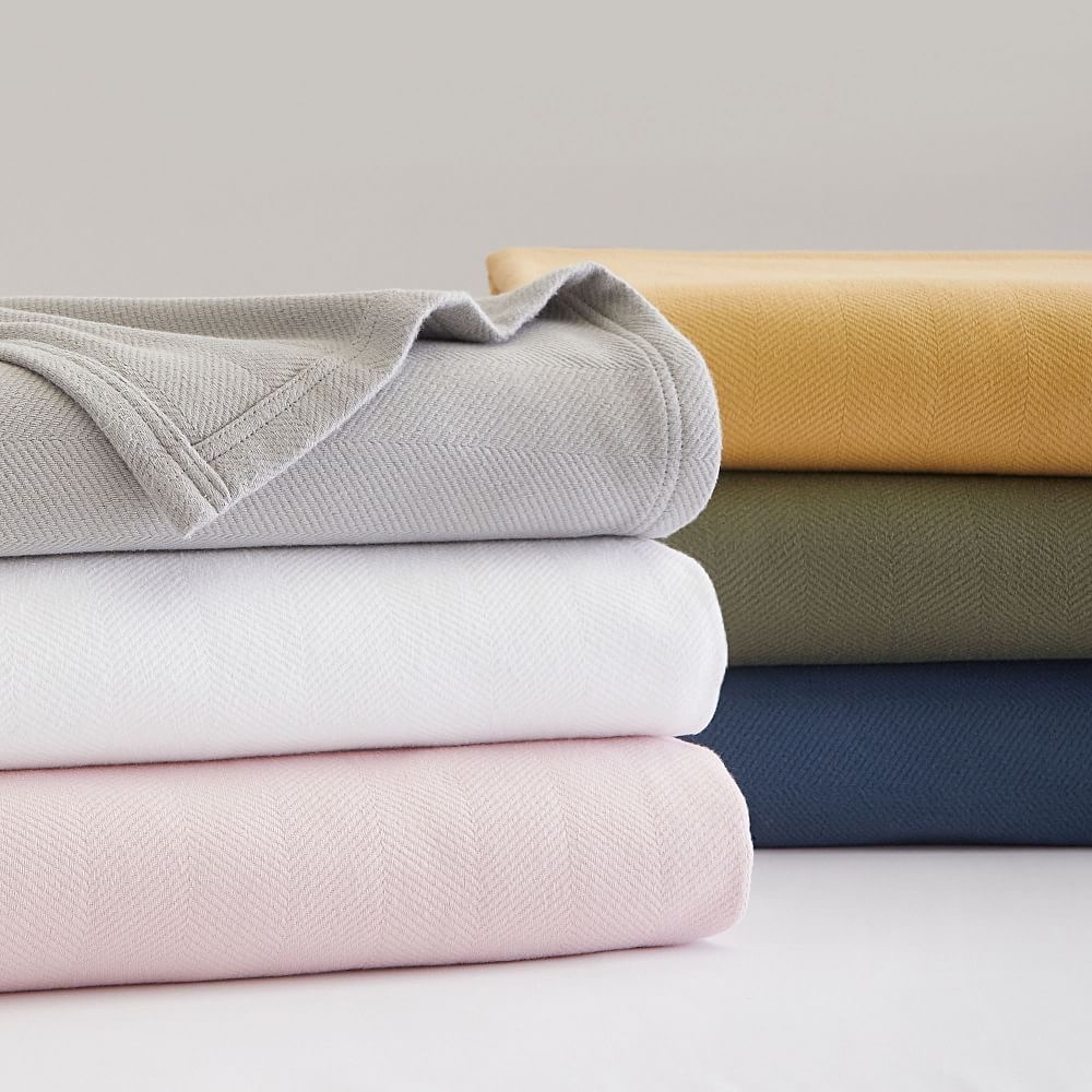 🦋POTTERY BARN 🌼 GRAY ULTIMATE ORGANIC BLANKET🌸